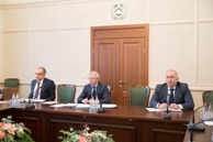 Премьер-министр КЧР провел заседание Правительства Карачаево-Черкесии